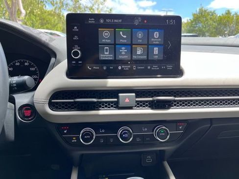 Used 2024 Honda HR-V EX-L image 9