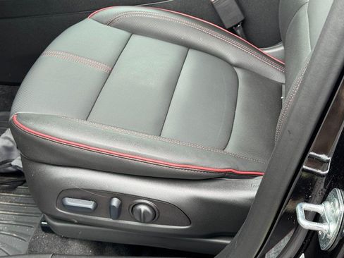 New 2026 Chevrolet TrailBlazer RS w/ Convenience Package FWD image 33