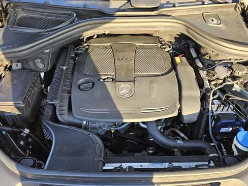 Used 2013 Mercedes-Benz ML 350 4MATIC w/ Premium 1 Pkg image 11