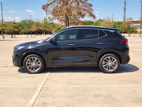 Used 2021 Buick Encore GX Essence w/ Advanced Technology Package FWD image 4