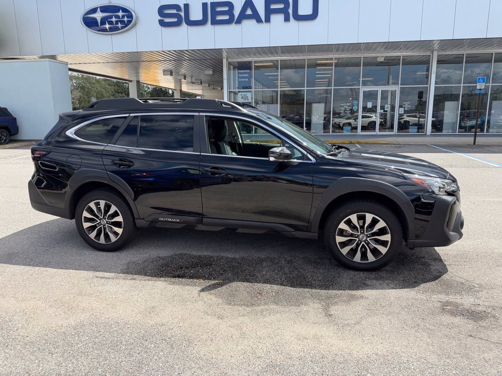 Used 2024 Subaru Outback Limited AWD/4WD image 2