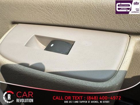 Used 2020 Chevrolet Express 2500 w/ Driver Convenience Package image 39