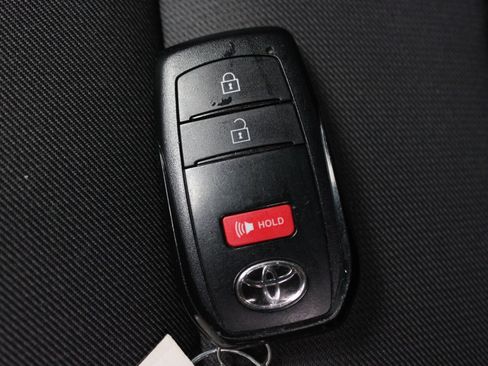Used 2025 Toyota Tacoma SR5 AWD/4WD image 46
