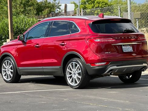 Certified 2019 Lincoln MKC Reserve w/ MKC Technology Package FWD image 7