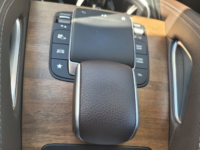 Used 2022 Mercedes-Benz GLS 450 4MATIC image 27