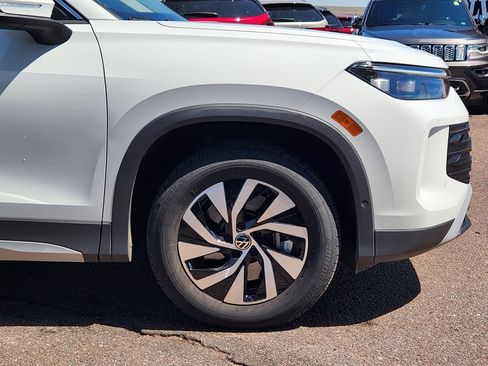 New 2026 Volkswagen Tiguan S AWD/4WD image 29