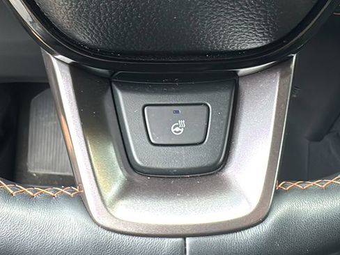 Used 2025 Honda Pilot TrailSport image 19