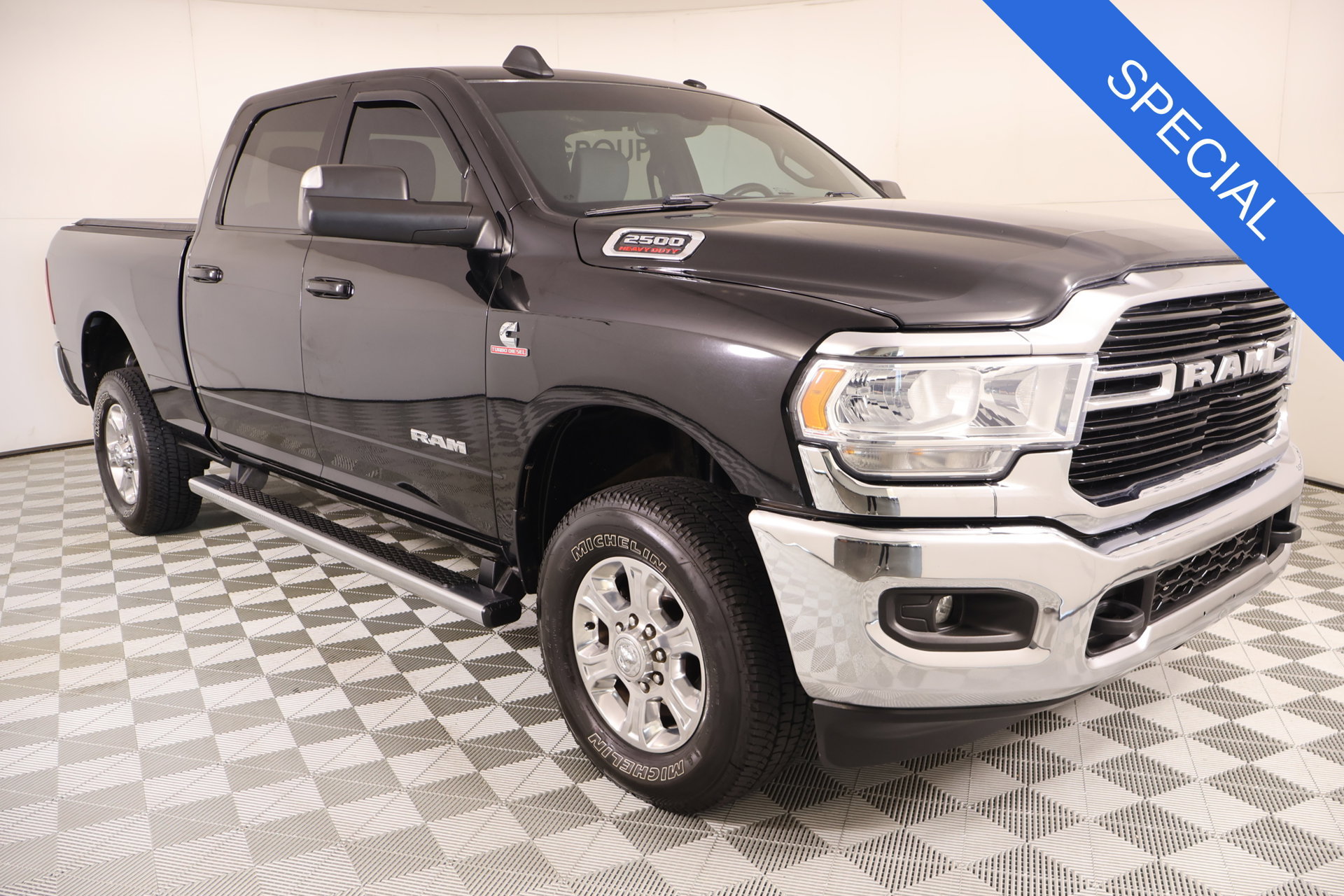 Used 2021 RAM 2500 Big Horn w/ Level 1 Equipment Group AWD/4WD image 1