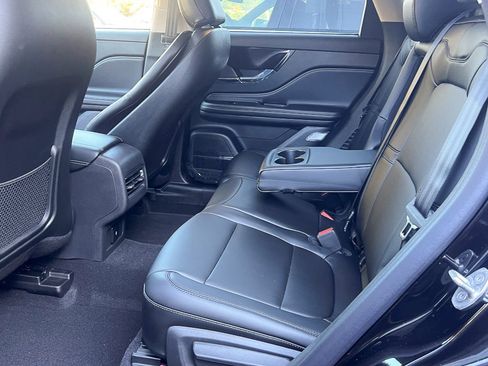 New 2026 Lincoln Corsair Premiere image 11