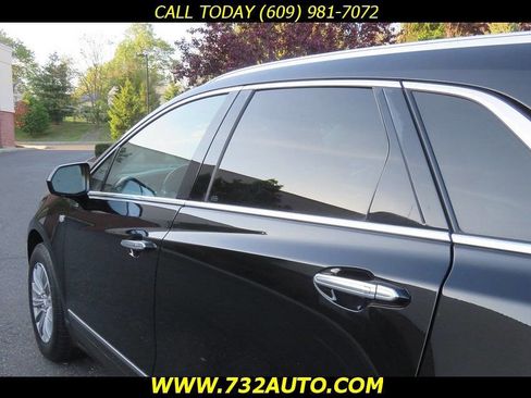 Used 2017 Cadillac XT5 Luxury w/ Driver Awareness Package AWD/4WD image 24