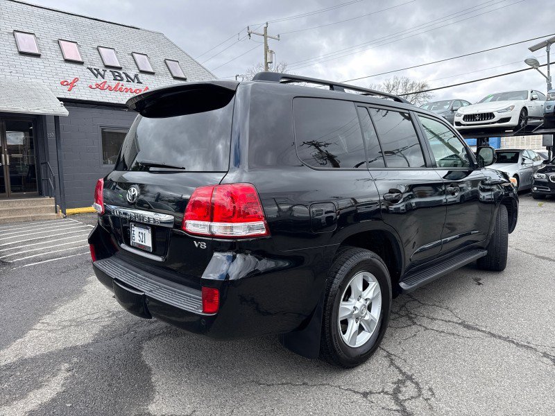 Used 2011 Toyota Land Cruiser AWD/4WD image 4