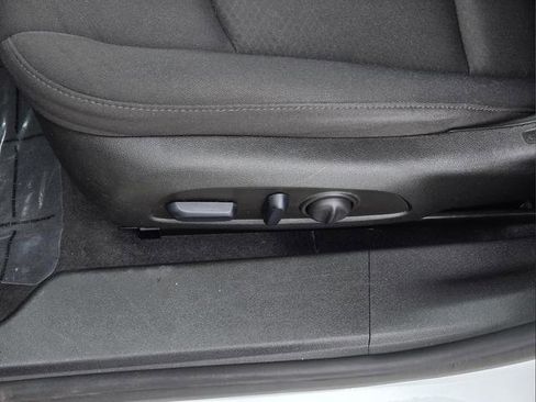 Used 2023 Chevrolet Malibu LT FWD image 28