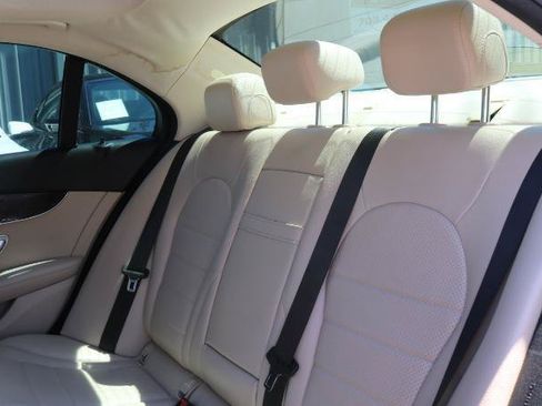 Used 2018 Mercedes-Benz C 300 Sedan w/ Premium Package image 19