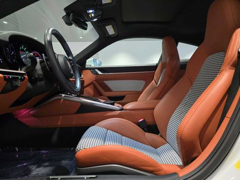 Used 2023 Porsche 911 Turbo S image 18