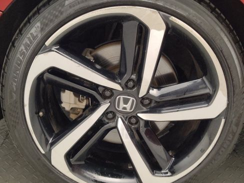 Used 2018 Honda Accord Sport image 31