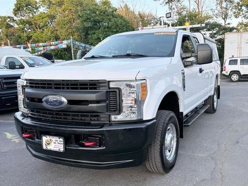 Used 2017 Ford F250 XL AWD/4WD image 6