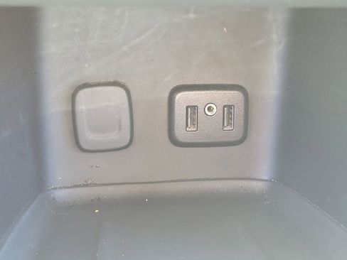 Used 2019 GMC Acadia Denali w/ Technology Package image 27