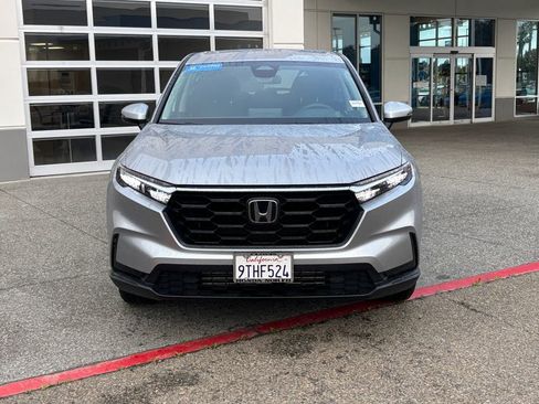 Used 2025 Honda CR-V LX image 2