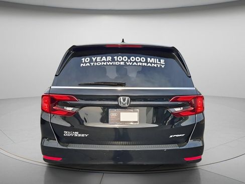 Used 2023 Honda Odyssey Sport image 4