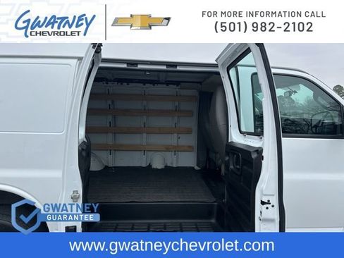 Used 2023 Chevrolet Express 2500 w/ Driver Convenience Package image 24