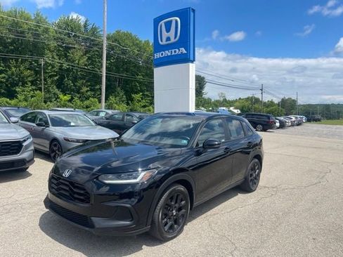 Used 2023 Honda HR-V Sport image 2