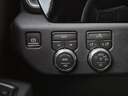 New 2026 GMC Sierra 1500 Elevation w/ Elevation Select Package AWD/4WD image 19