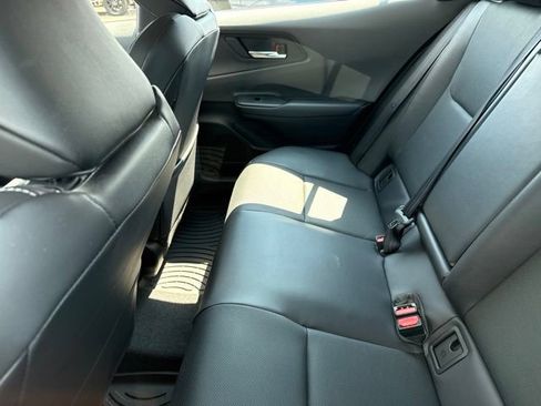 Used 2024 Toyota Prius XLE AWD/4WD image 5