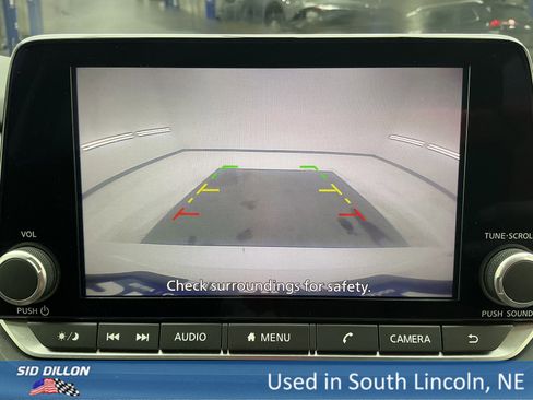 Used 2025 Nissan Rogue S image 7