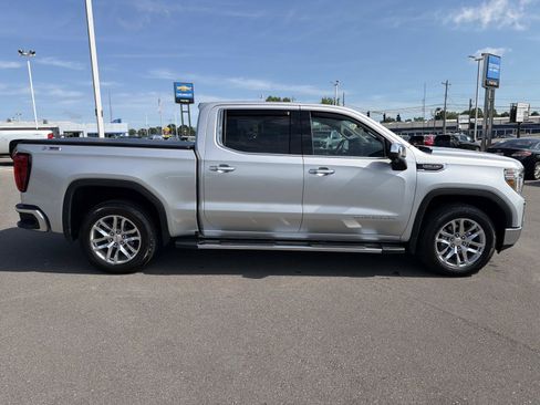 Certified 2022 GMC Sierra 1500 SLT w/ SLT Premium Plus Package AWD/4WD image 8