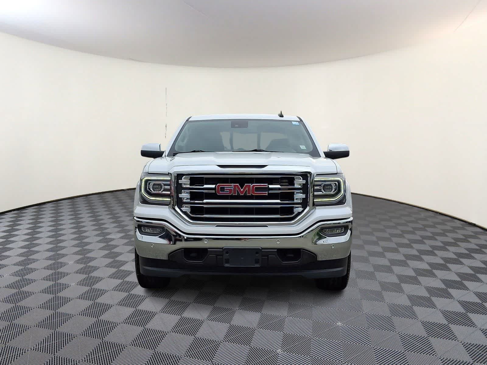Used 2018 GMC Sierra 1500 SLT AWD/4WD image 3