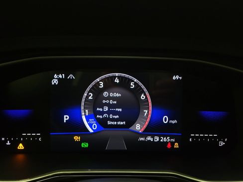 Used 2024 Volkswagen Jetta Sport FWD image 23