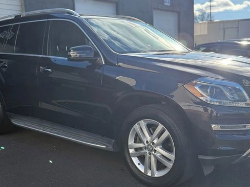 Used 2015 Mercedes-Benz GL 450 4MATIC image 8