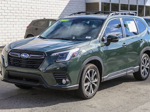 Used 2023 Subaru Forester Limited image 3