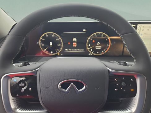 New 2026 INFINITI QX80 Luxe w/ Cargo Package RWD image 18