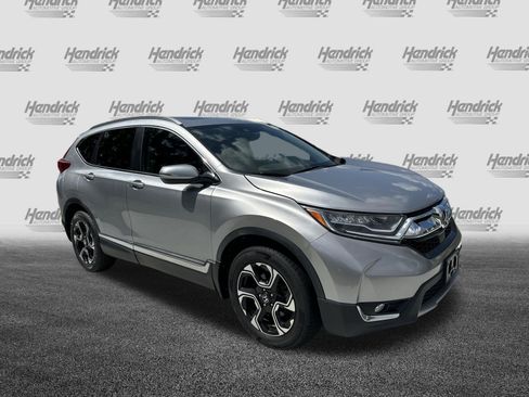 Used 2017 Honda CR-V Touring image 2