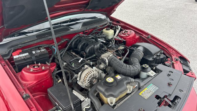 Used 2006 Ford Mustang Convertible RWD image 38