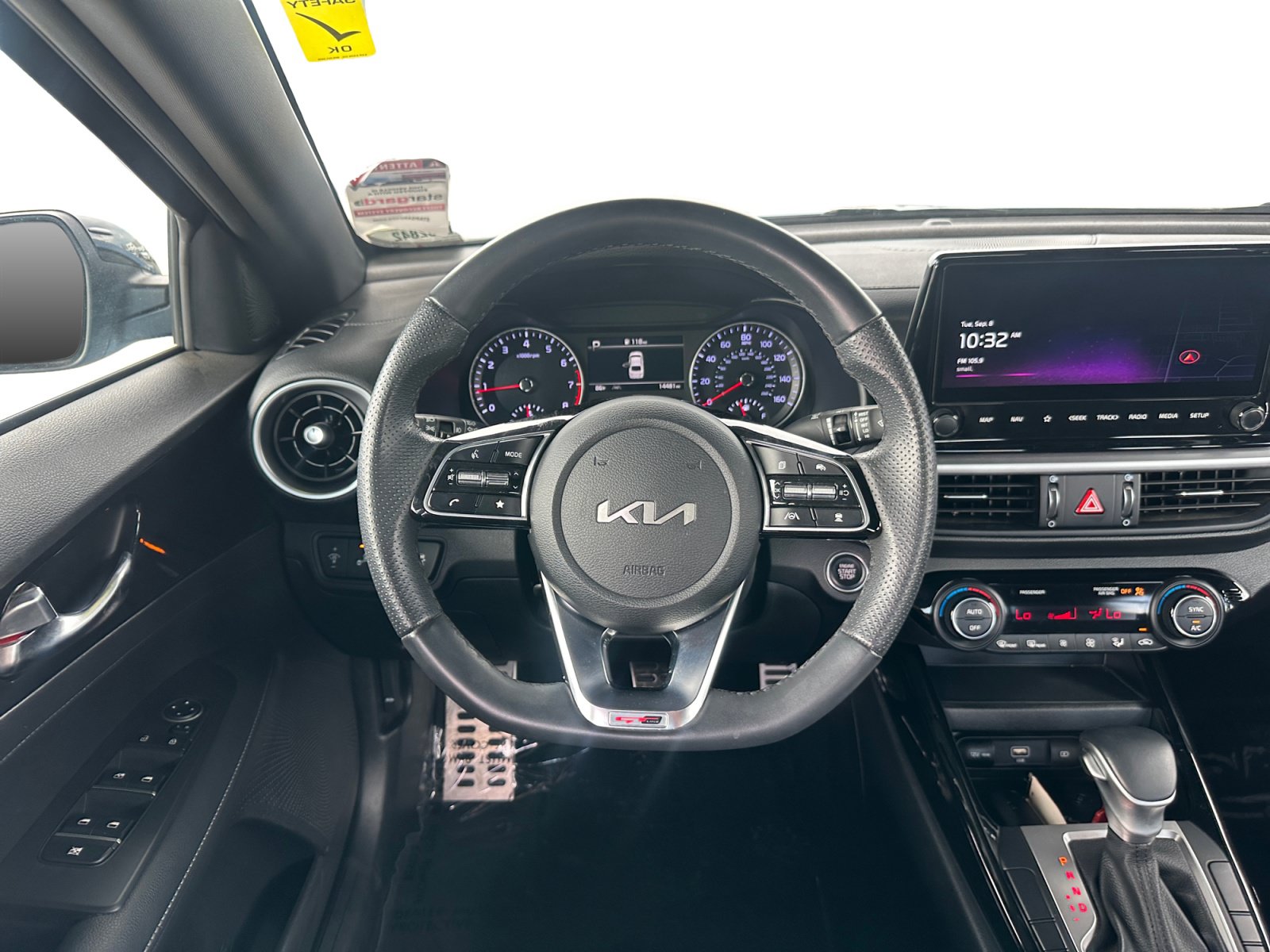 Used 2024 Kia Forte GT-Line FWD image 12