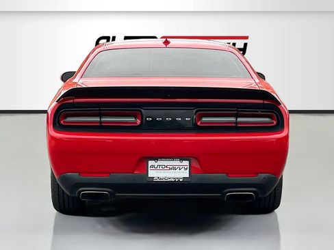 Used 2022 Dodge Challenger R/T Scat Pack RWD image 6