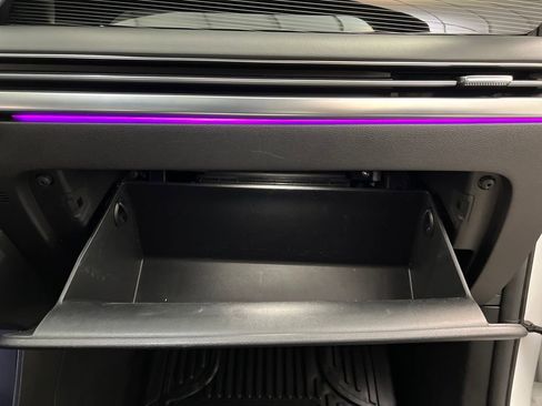 Used 2024 Hyundai Palisade Calligraphy image 33