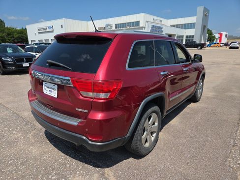 Used 2012 Jeep Grand Cherokee Limited AWD/4WD image 5