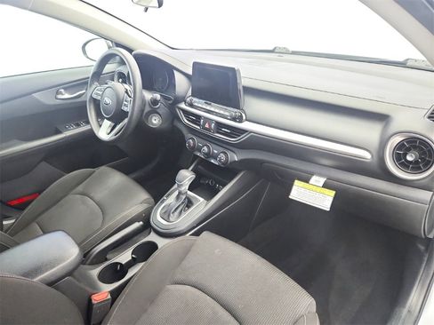 Used 2021 Kia Forte LXS image 21
