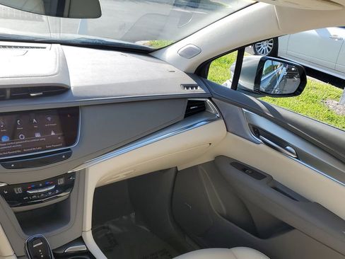 Used 2023 Cadillac XT5 Premium Luxury w/ LPO, Floor Liner Package FWD image 20