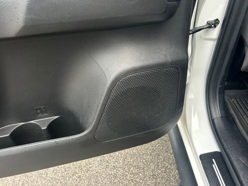 Used 2023 Toyota Tacoma TRD Sport image 42