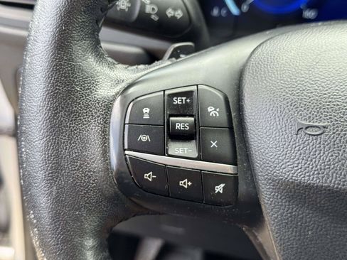 Used 2020 Ford Escape Titanium AWD/4WD image 18
