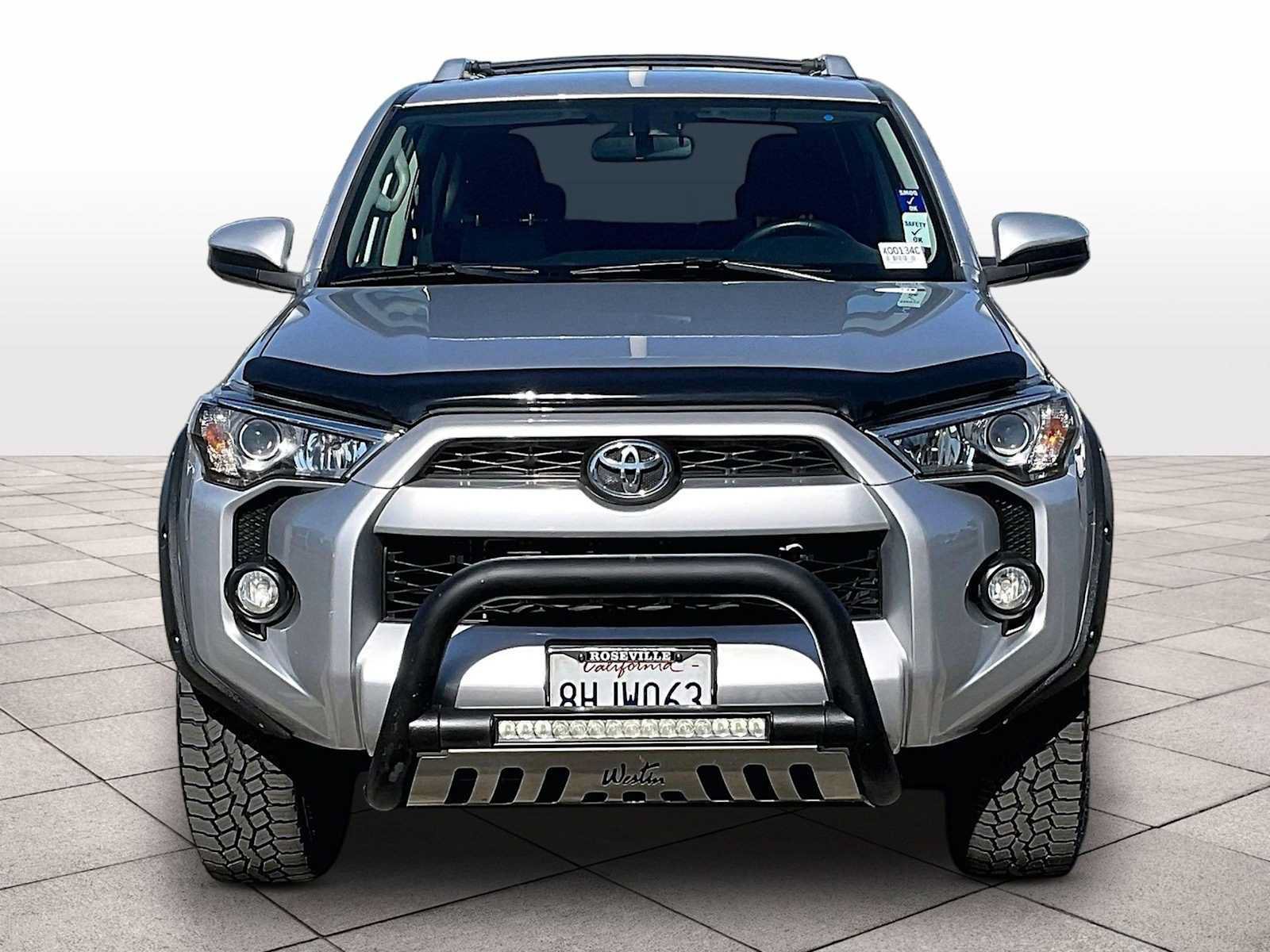 Used 2016 Toyota 4Runner SR5 AWD/4WD image 8