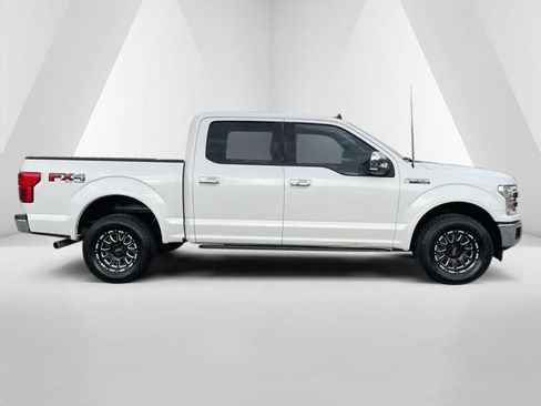 Used 2019 Ford F150 Lariat w/ Equipment Group 502A Luxury AWD/4WD image 9