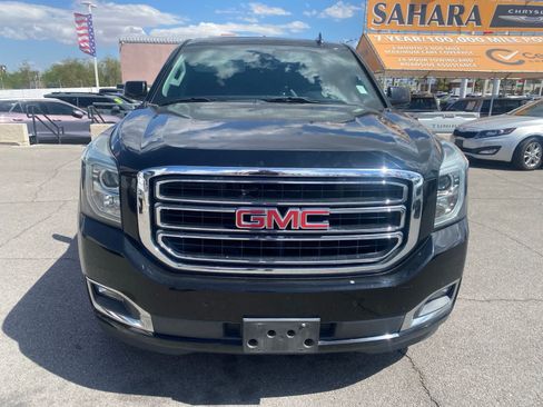 Used 2018 GMC Yukon XL SLT RWD image 2