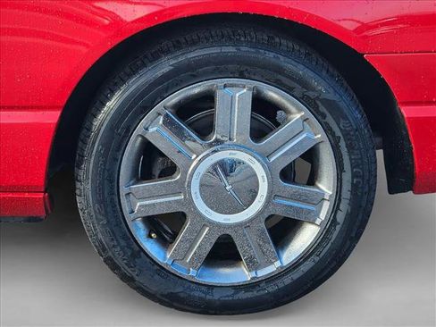 Used 2005 Ford Thunderbird image 4