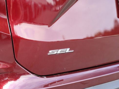 Used 2022 Ford Edge SEL w/ Convenience Package image 31