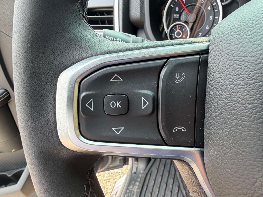 New 2026 RAM 2500 Big Horn AWD/4WD image 24
